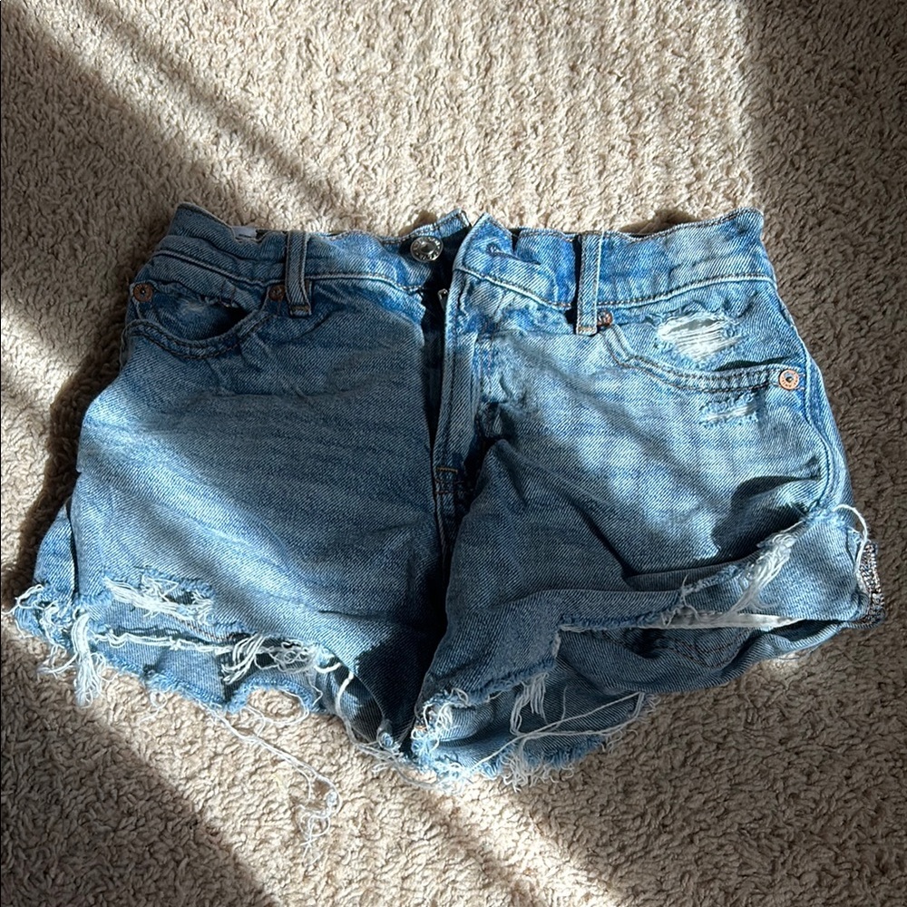 American Eagle Outfitters Blue Jean Shorts Distressed Casual